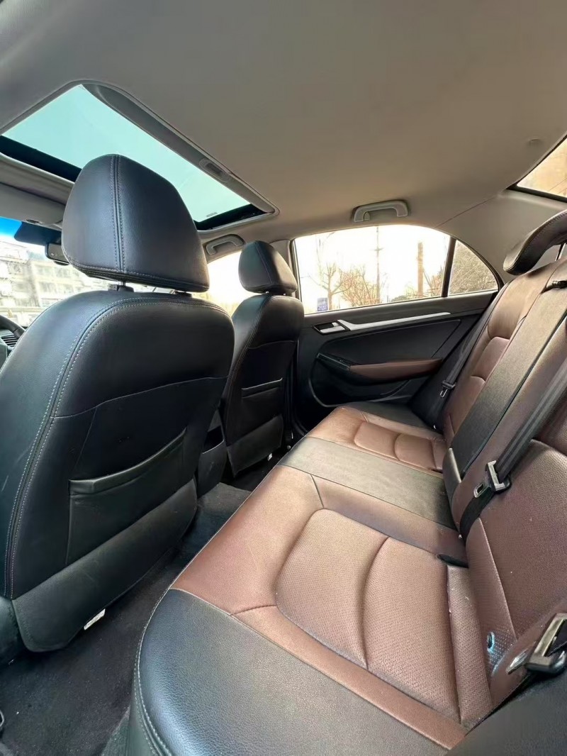 青島17年吉利遠景5