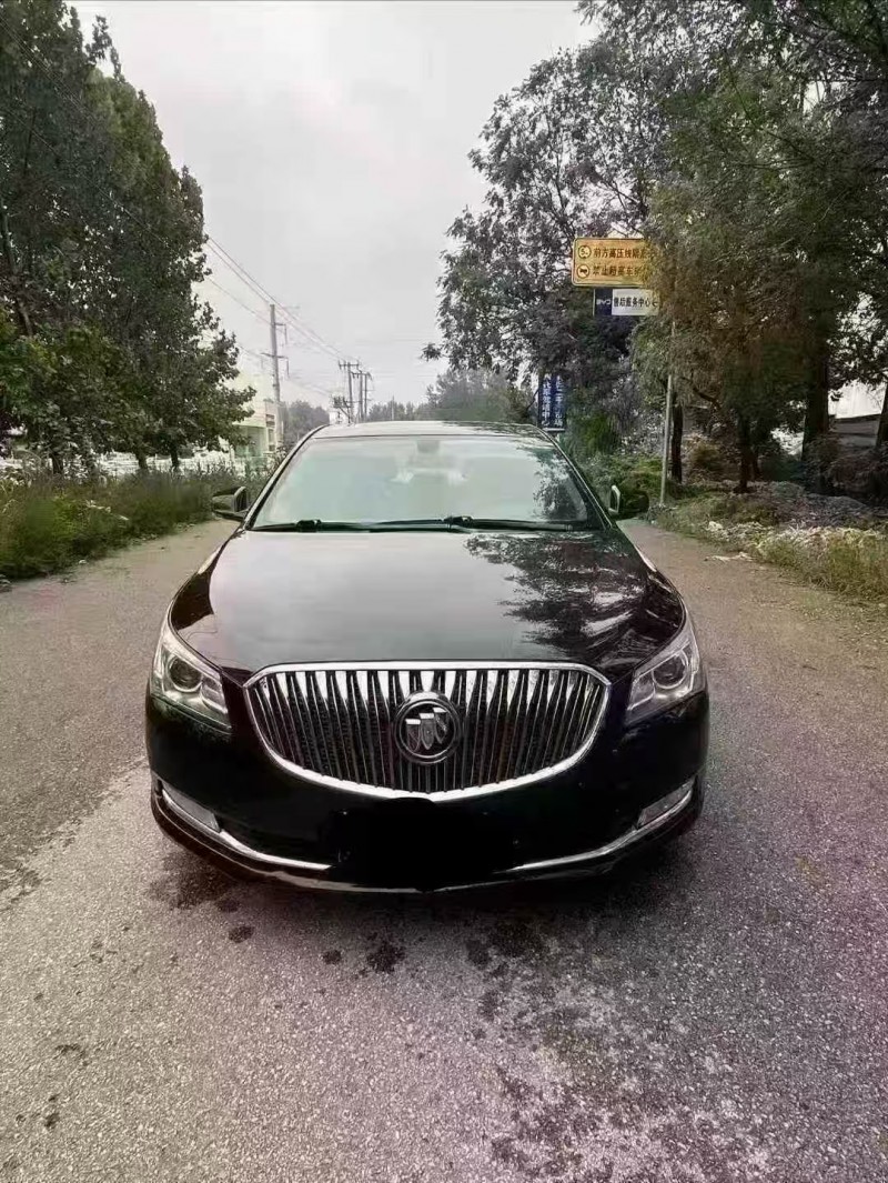 菏泽15年别克君越1