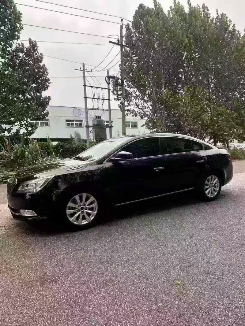 菏泽15年别克君越2