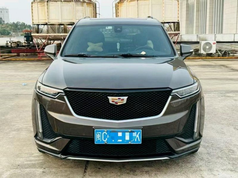東莞20年凱迪拉克XT61