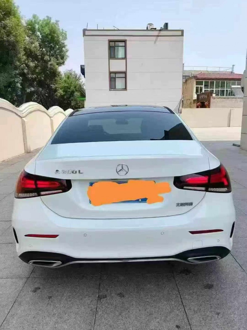 保定22年奔驰A9