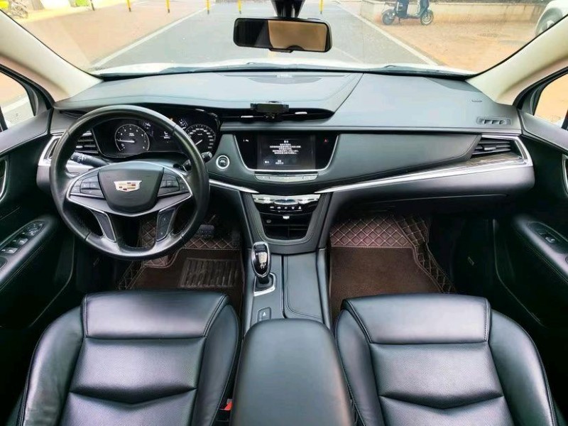 東莞18年凱迪拉克XT55