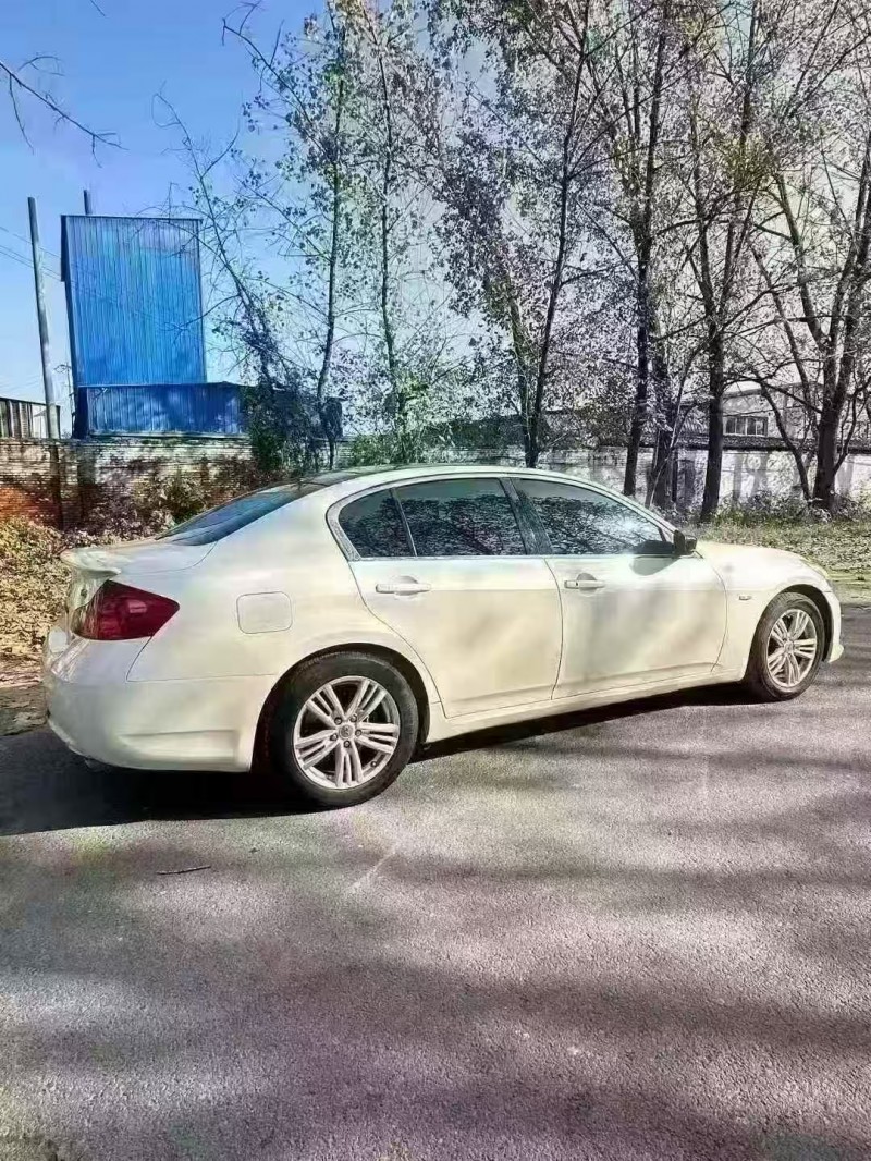 菏泽12年英菲尼迪G258