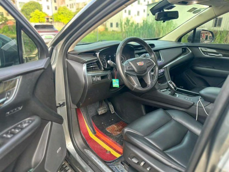 東莞19年凱迪拉克XT56