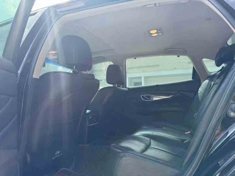 佛山13年英菲尼迪Q705