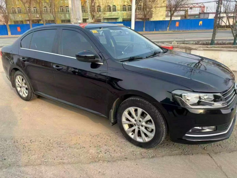 保定18年大众朗逸2