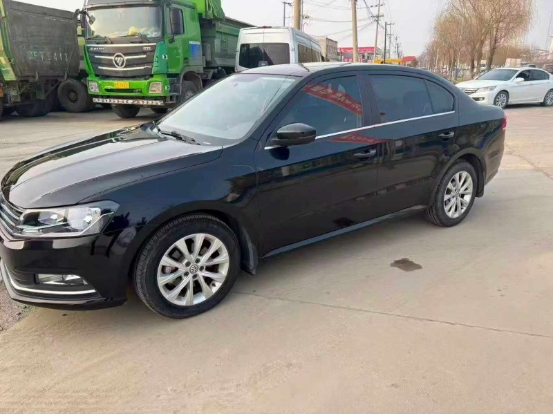 保定18年大众朗逸3