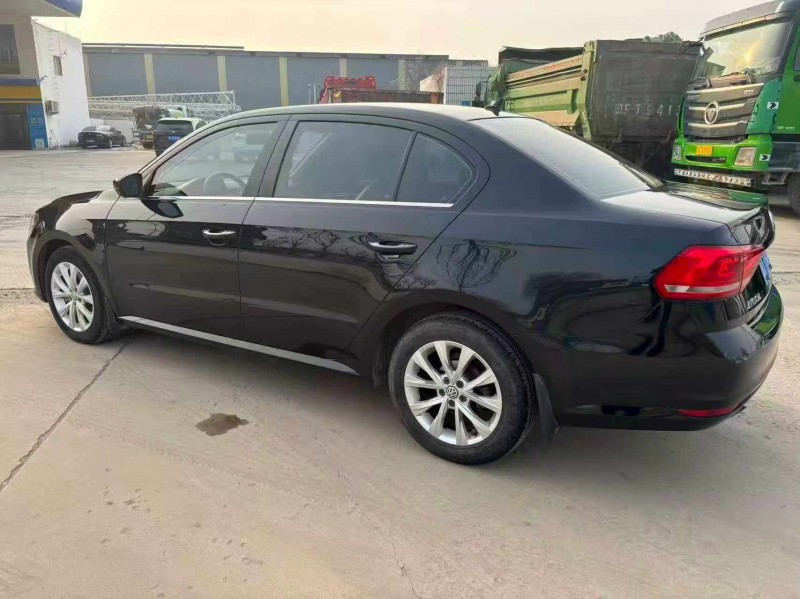 保定18年大众朗逸8