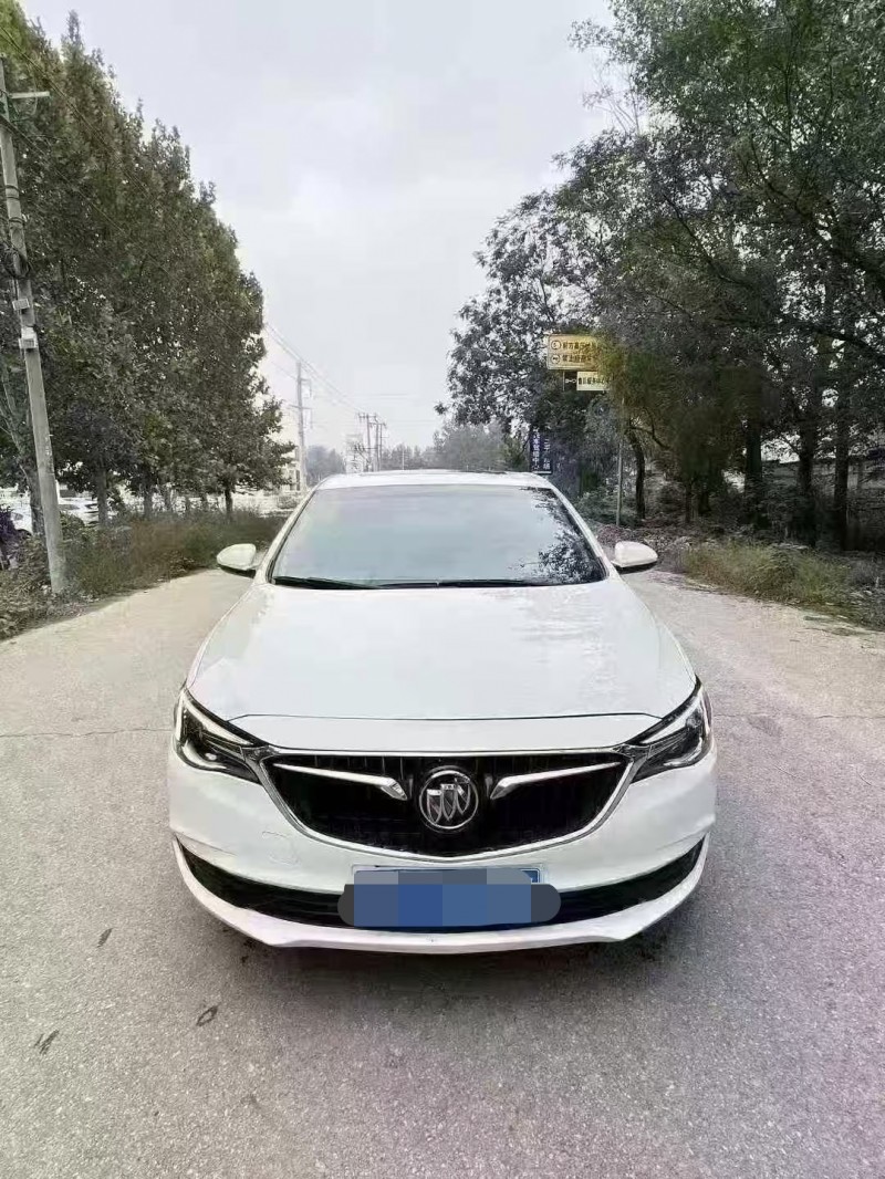 菏泽20年别克英朗1