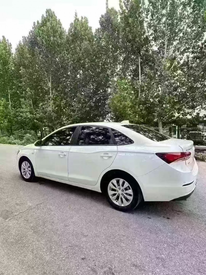 菏泽20年别克英朗6