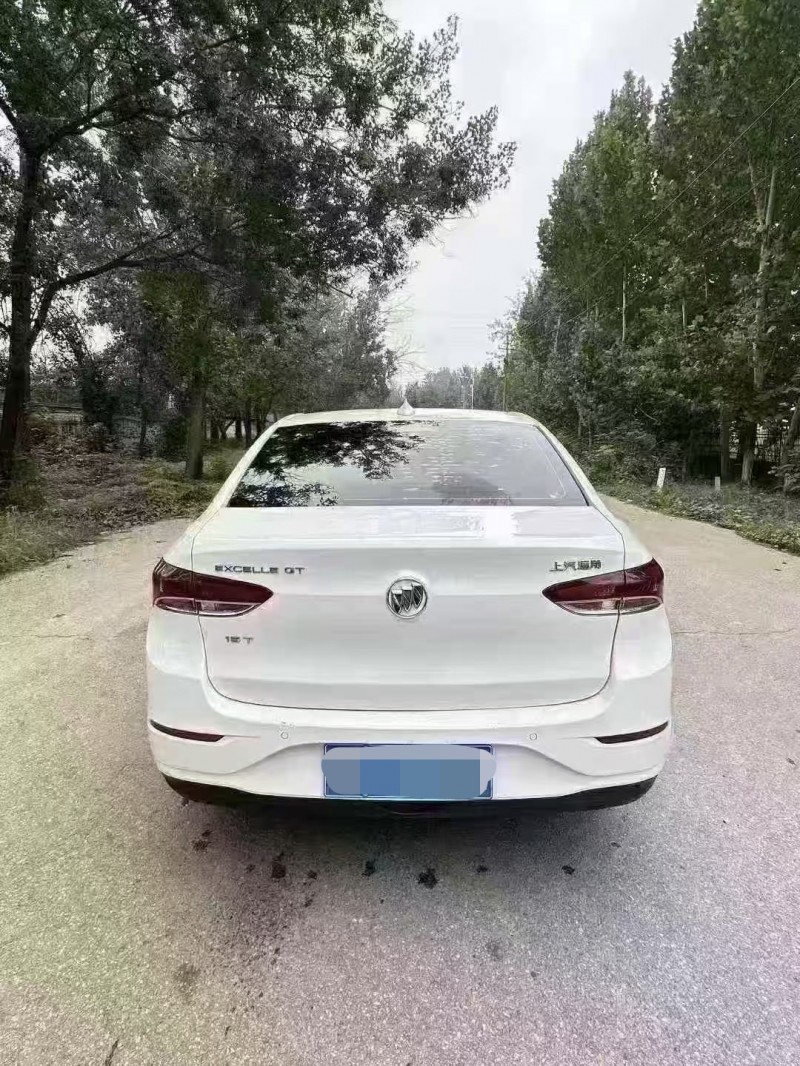 菏泽20年别克英朗9