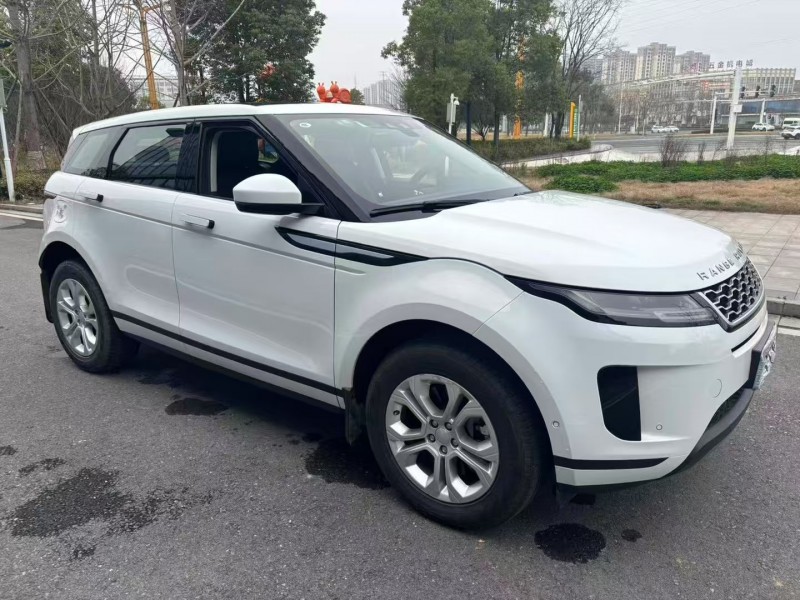 常德20年路虎极光3