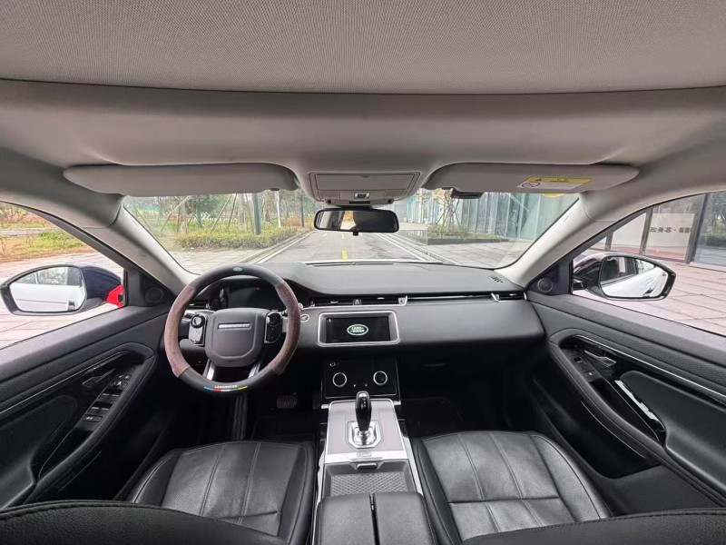 常德20年路虎极光8