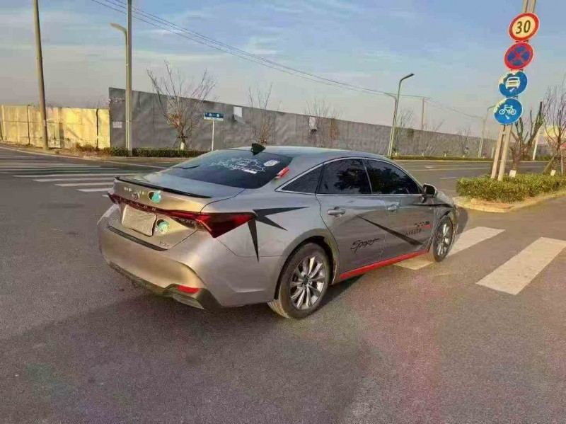 淮安25年豐田亞洲龍8