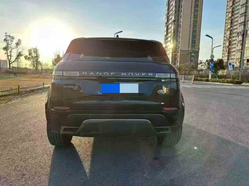 安庆22年路虎极光8