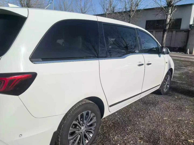 保定20年别克GL87