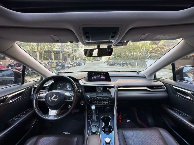 湛江18年雷克薩斯RX6