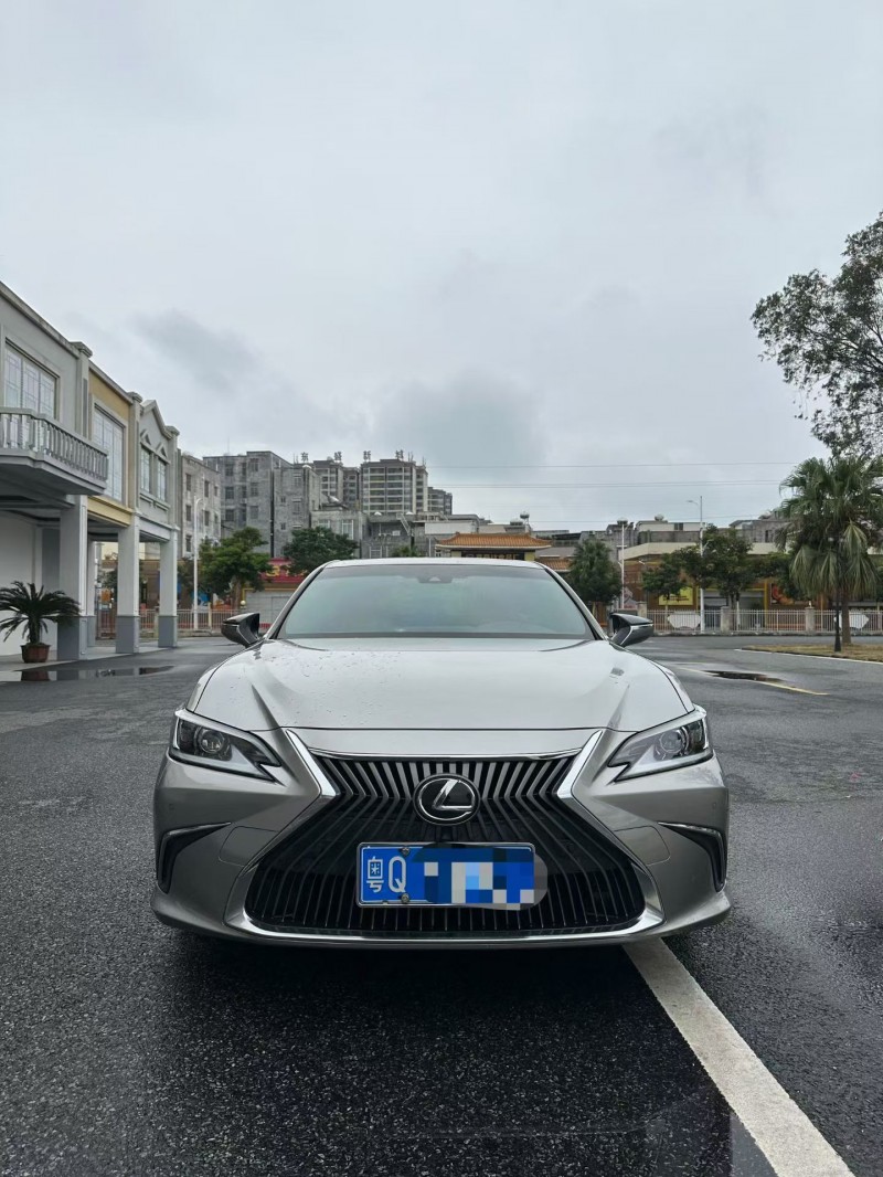 湛江20年雷克薩斯ES1