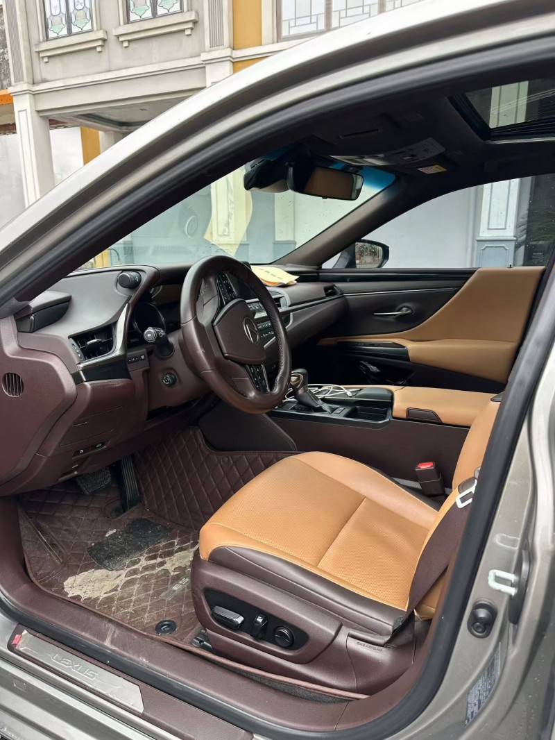 湛江20年雷克薩斯ES8