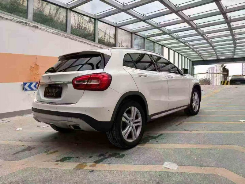 淮安15年奔馳GLA8