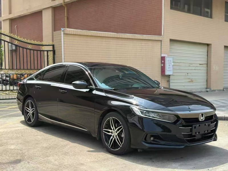 江门22年本田雅阁2