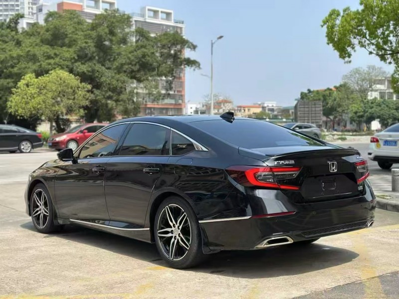 江门22年本田雅阁5