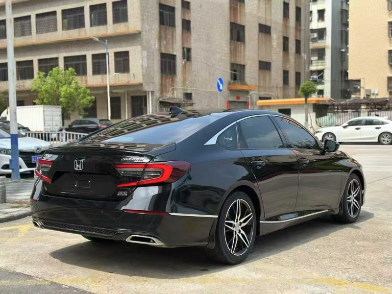 江门22年本田雅阁7