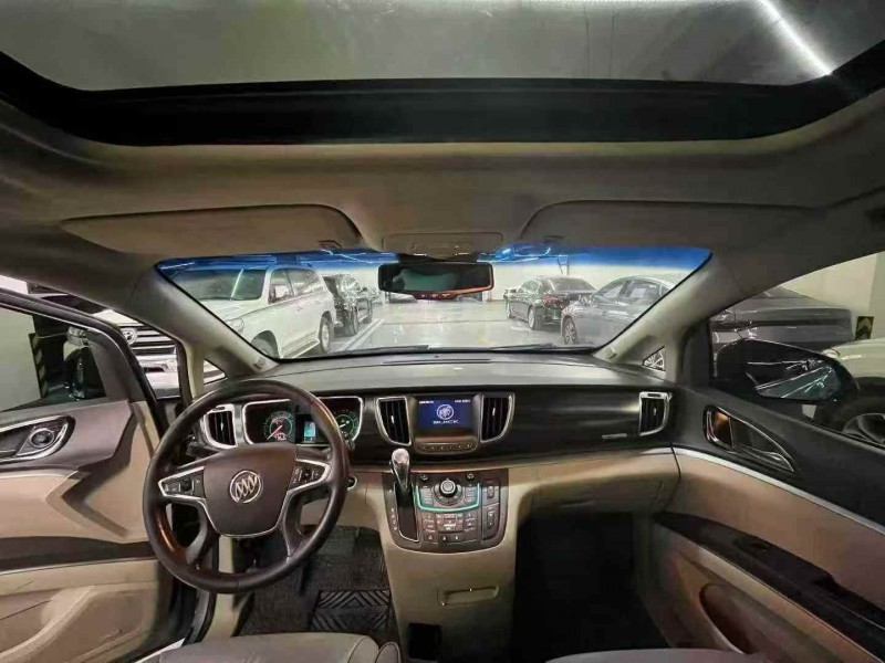 廣州11年別克GL85