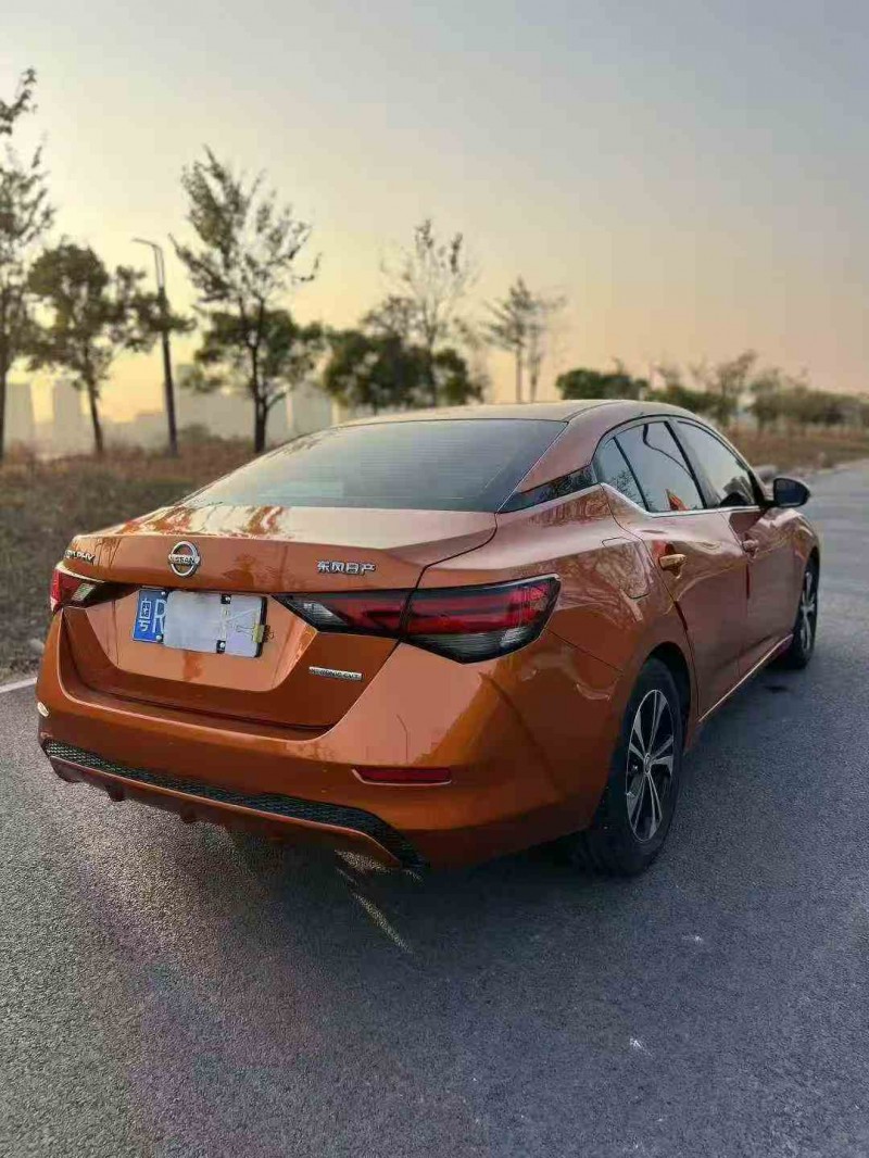 江门20年日产轩逸8