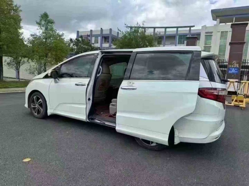 汕头17年本田奥德赛7