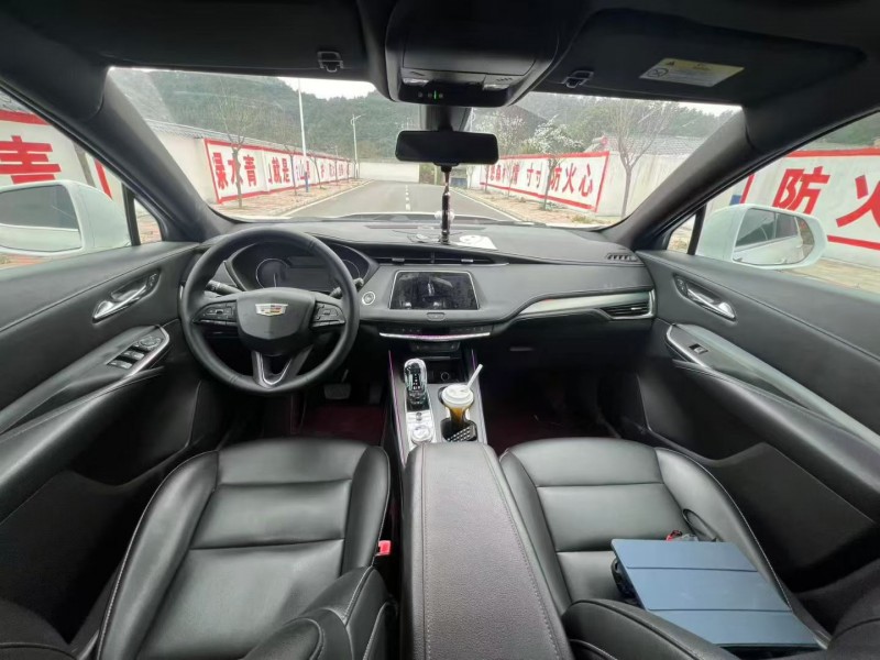 贵阳18年凯迪拉克XT49