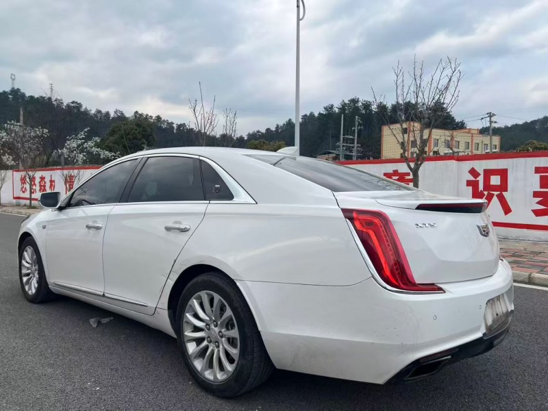 贵阳20年凯迪拉克XTS5