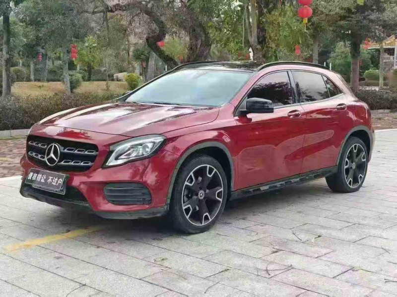 深圳19年奔驰GLA3