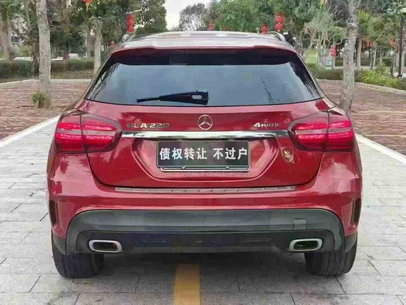 深圳19年奔驰GLA9