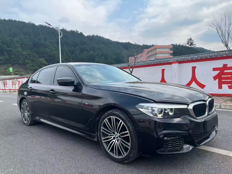 貴陽18年寶馬5系3