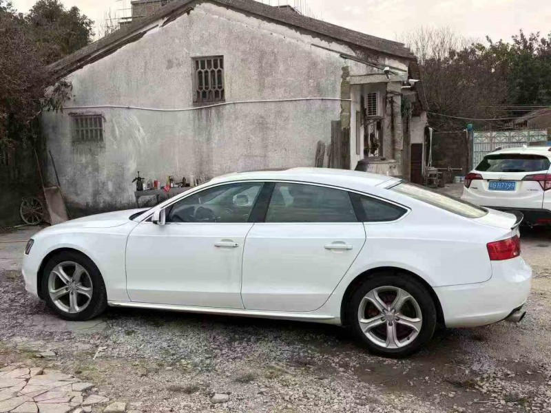 汕頭16年奧迪A57