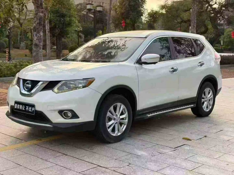 湛江17年日產奇駿2