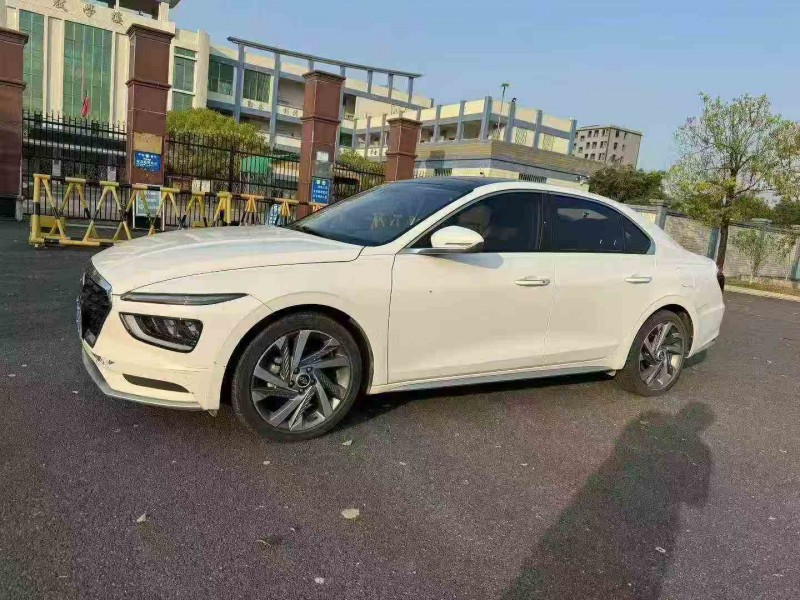 佛山22年现代名图3