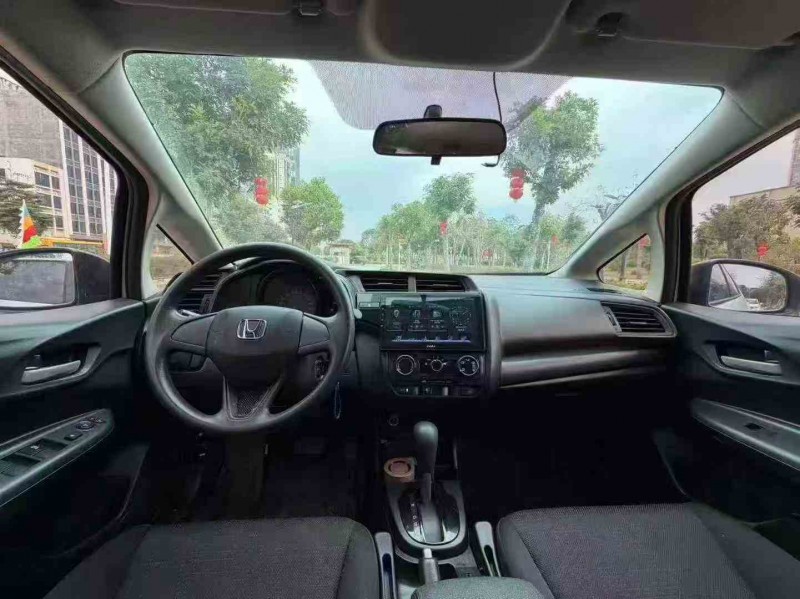 湛江19年本田飞度4