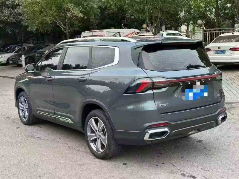 德阳24年吉利豪越8