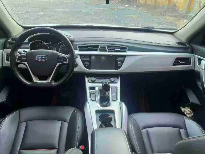 保定19年吉利博越6