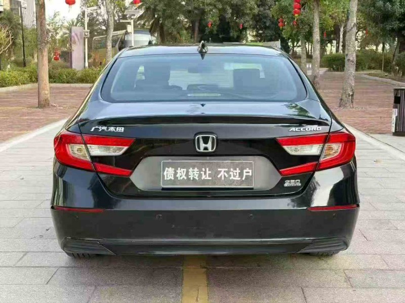 珠海21年本田雅阁7