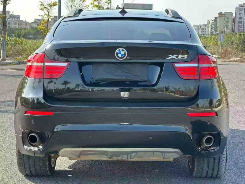 江門14年寶馬X69