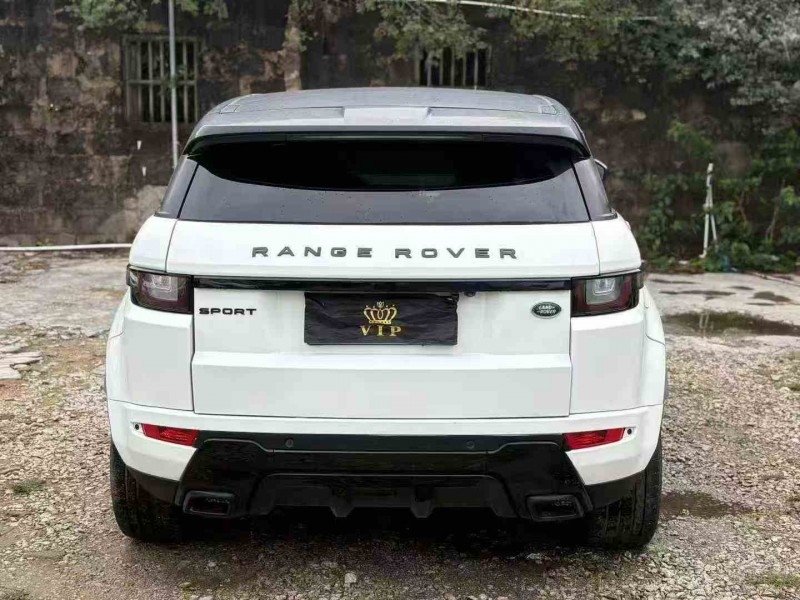 珠海17年路虎極光9