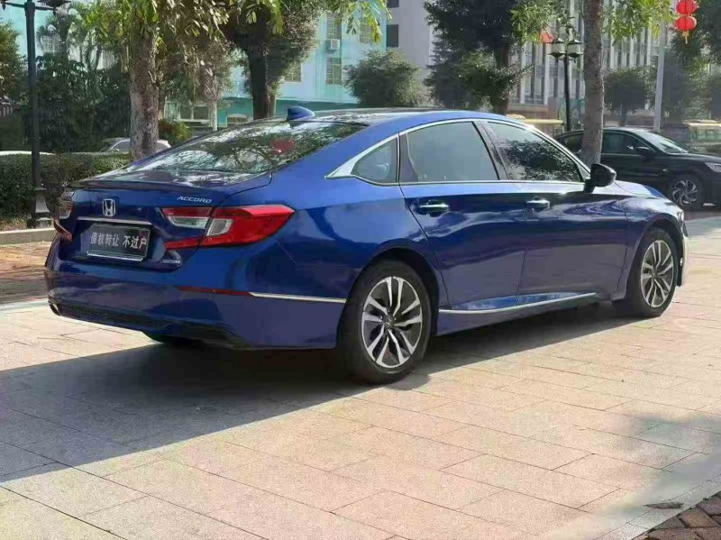 湛江22年本田雅阁5