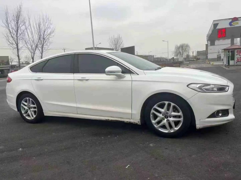 保定16年福特蒙迪欧2