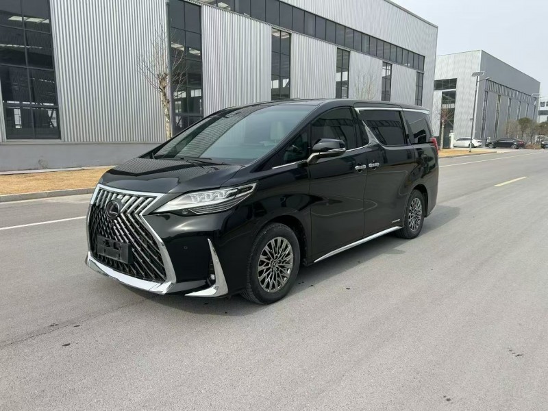 徐州23年雷克萨斯LM300H3