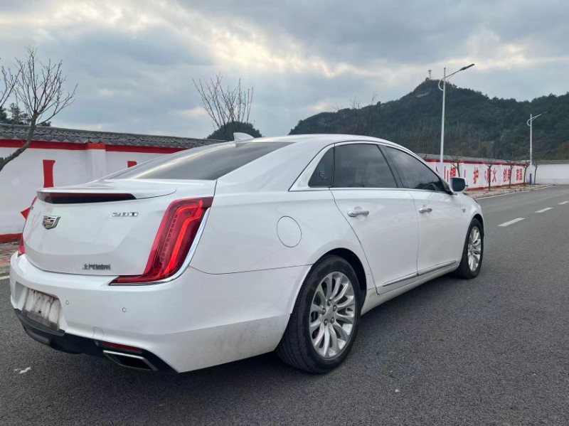 贵阳20年凯迪拉克XTS4