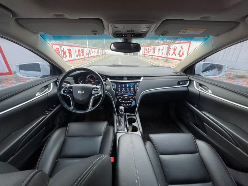 贵阳20年凯迪拉克XTS8