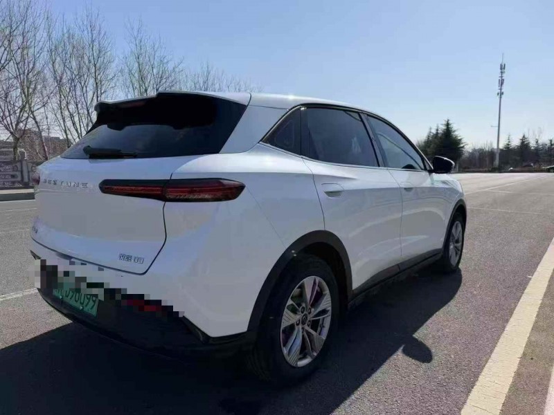 青岛25年奔腾悦意7